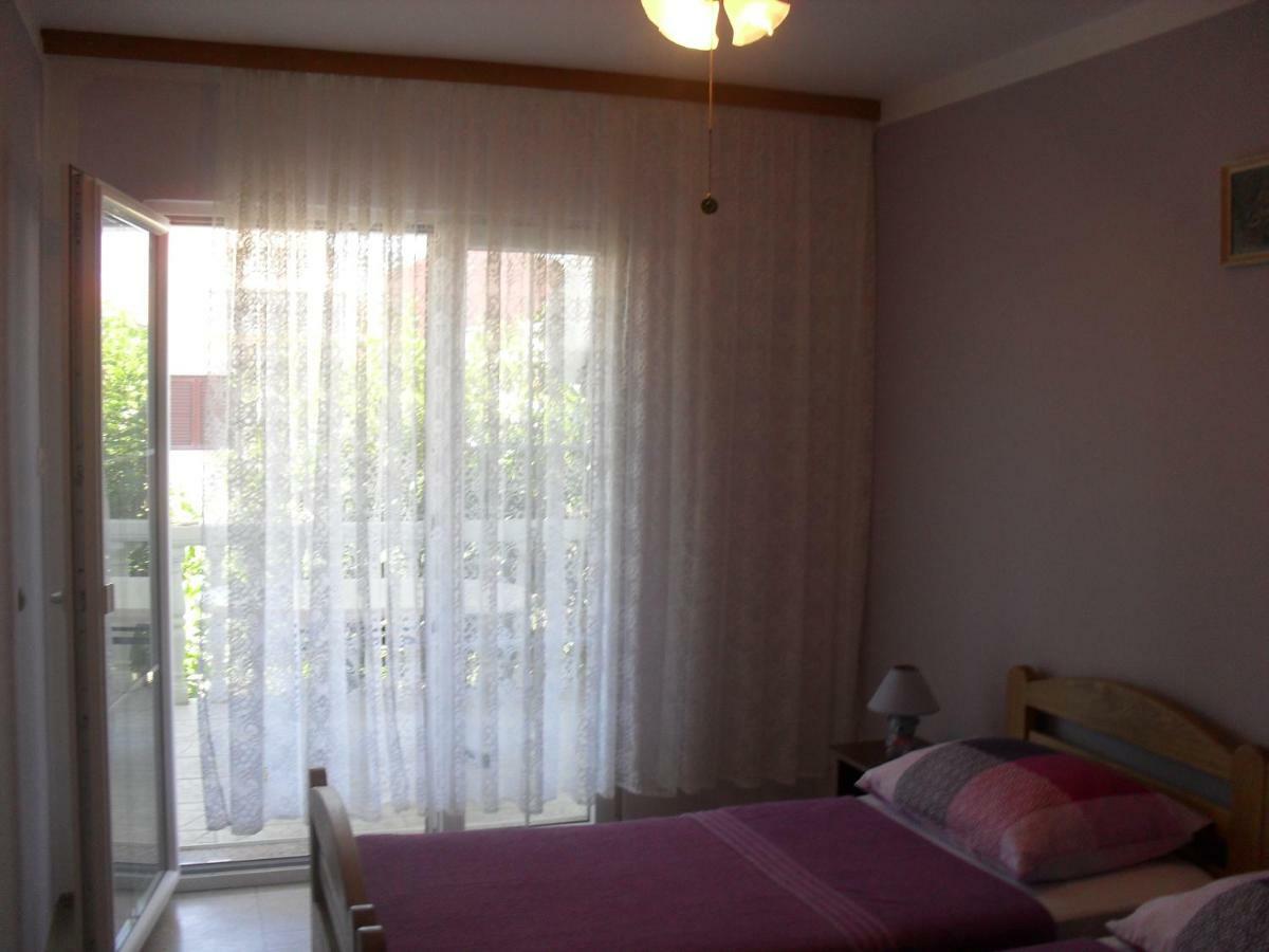 Apartment Zdenka Povljana Luaran gambar