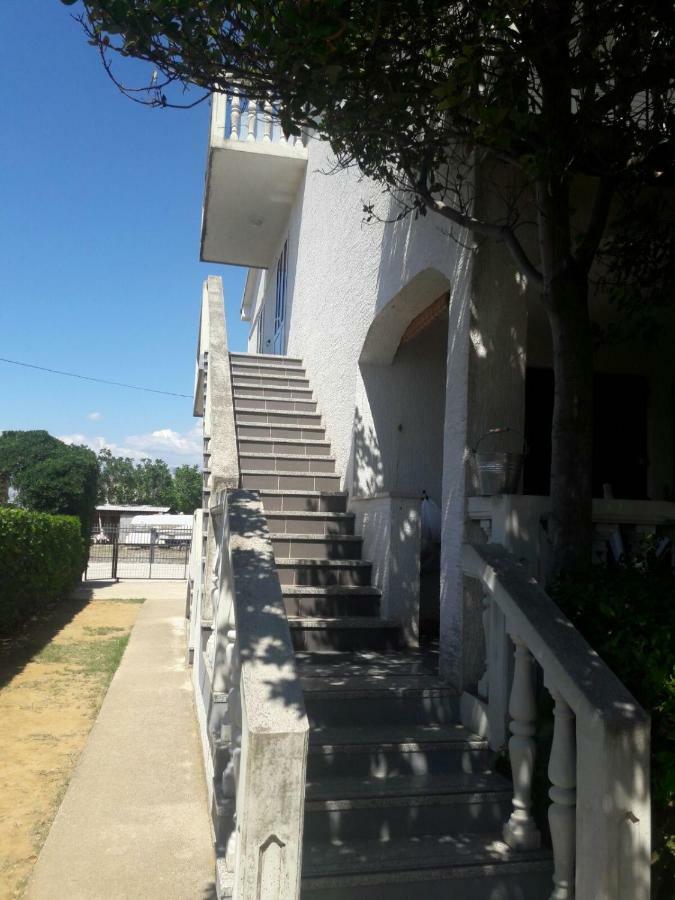 Apartment Zdenka Povljana Luaran gambar